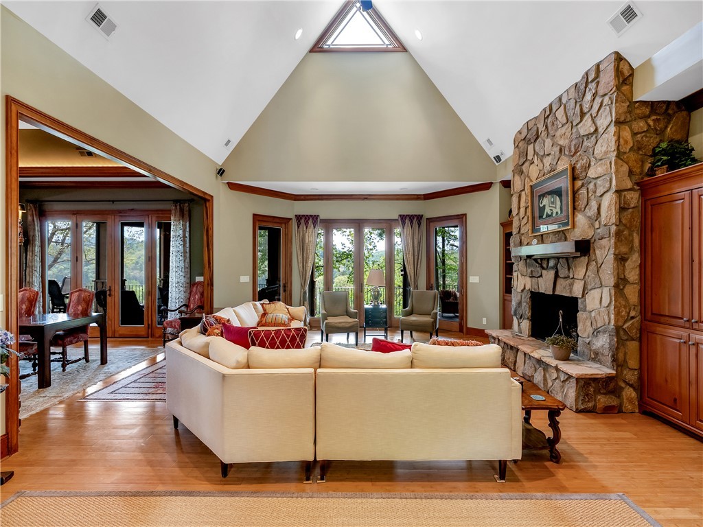 220 Long Cove Court, Sunset, South Carolina image 5