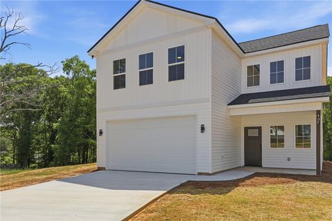 Photo of 407 Wyatt Road, Piedmont, SC 29673 (MLS # 20300181)