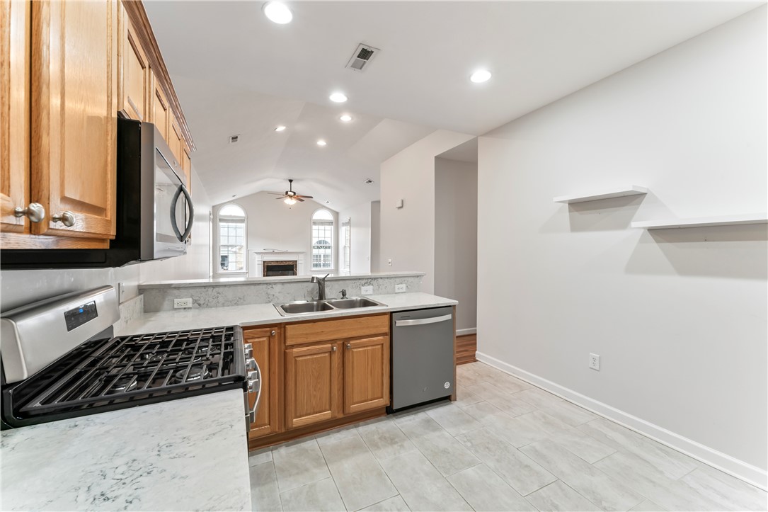 Anderson, South Carolina 29621, United States, 2 Bedrooms Bedrooms, ,2 BathroomsBathrooms,Residential,Active,251560