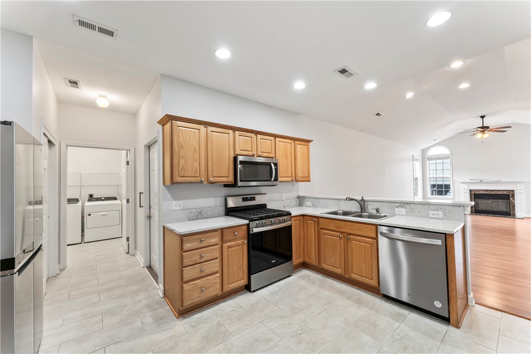 Anderson, South Carolina 29621, United States, 2 Bedrooms Bedrooms, ,2 BathroomsBathrooms,Residential,Active,251560