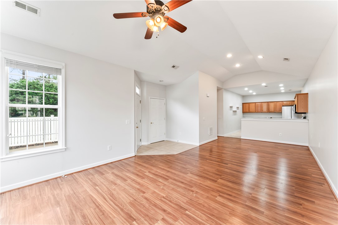 Anderson, South Carolina 29621, United States, 2 Bedrooms Bedrooms, ,2 BathroomsBathrooms,Residential,Active,251560