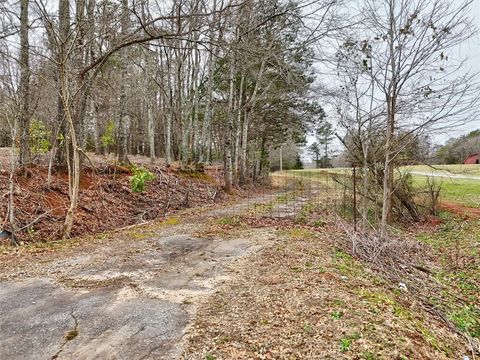 Vacant Land For Sale - 499 Campground Road<br/> Liberty, SC 29657