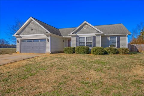 Photo of 109 Stanmoore Drive, Anderson, SC 29621 (MLS # 20299873)