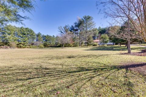 A home in Easley