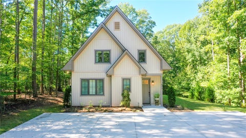 Photo of 311 Lacustrian Lane, Central, SC 29630 (MLS # 20306741)
