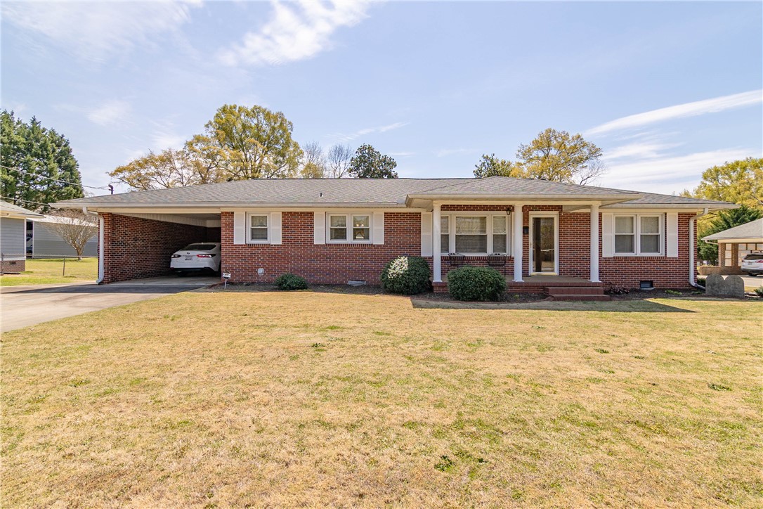 111 Central Avenue, Honea Path, South Carolina image 1