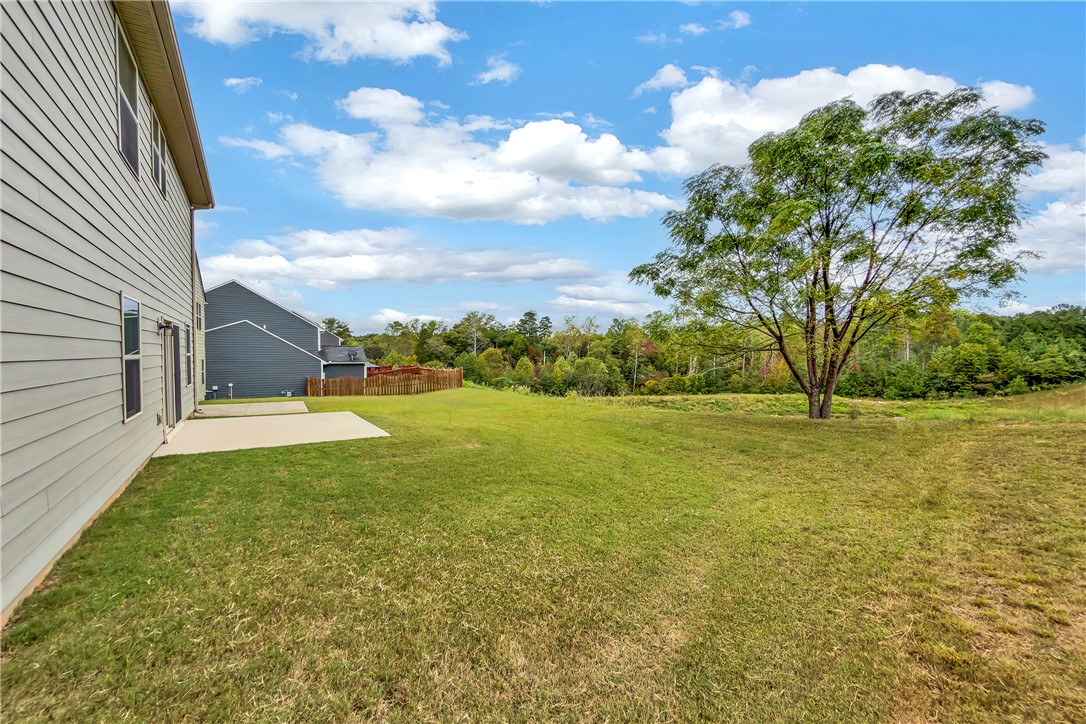 Duncan, South Carolina 29334, United States, 5 Bedrooms Bedrooms, ,4 BathroomsBathrooms,Residential,Active,251358