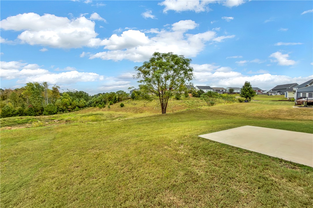 Duncan, South Carolina 29334, United States, 5 Bedrooms Bedrooms, ,4 BathroomsBathrooms,Residential,Active,251358