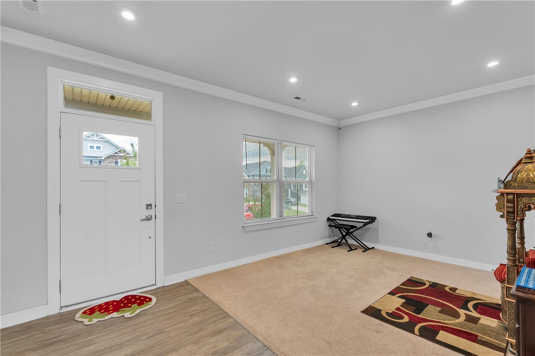 Duncan, South Carolina 29334, United States, 5 Bedrooms Bedrooms, ,4 BathroomsBathrooms,Residential,Active,251358