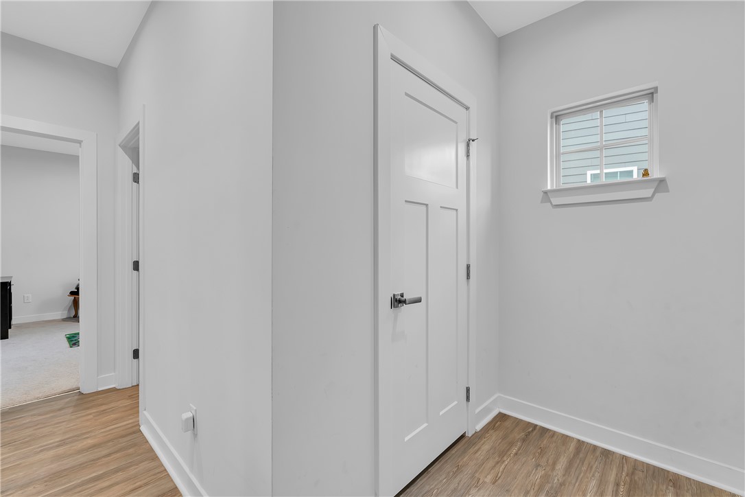 Duncan, South Carolina 29334, United States, 5 Bedrooms Bedrooms, ,4 BathroomsBathrooms,Residential,Active,251358