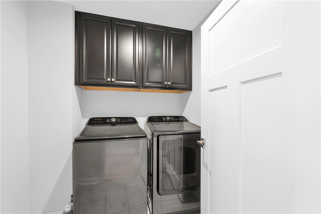 Duncan, South Carolina 29334, United States, 5 Bedrooms Bedrooms, ,4 BathroomsBathrooms,Residential,Active,251358