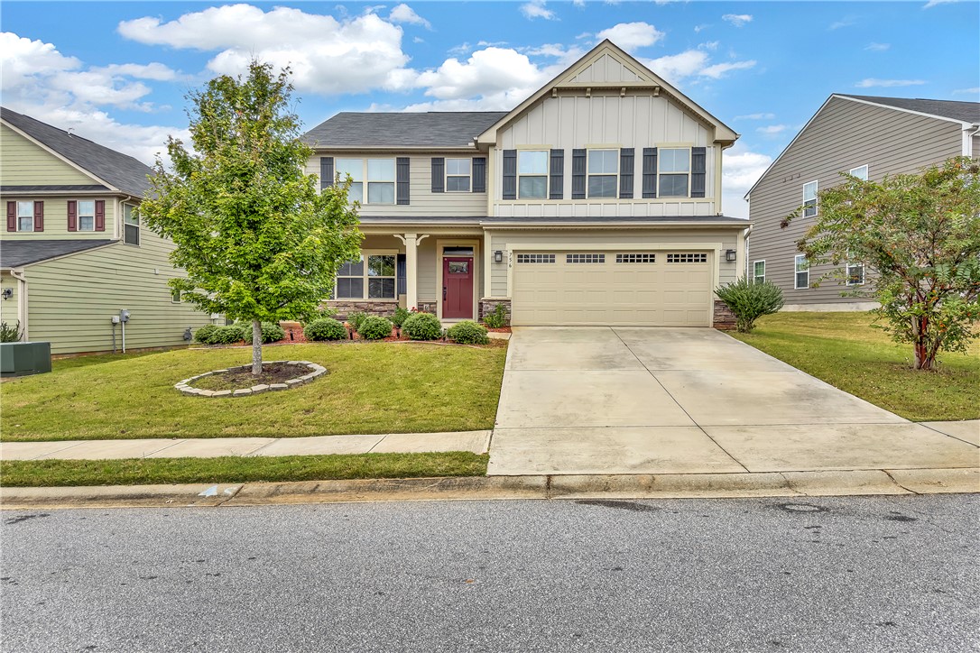 Duncan, South Carolina 29334, United States, 5 Bedrooms Bedrooms, ,4 BathroomsBathrooms,Residential,Active,251358