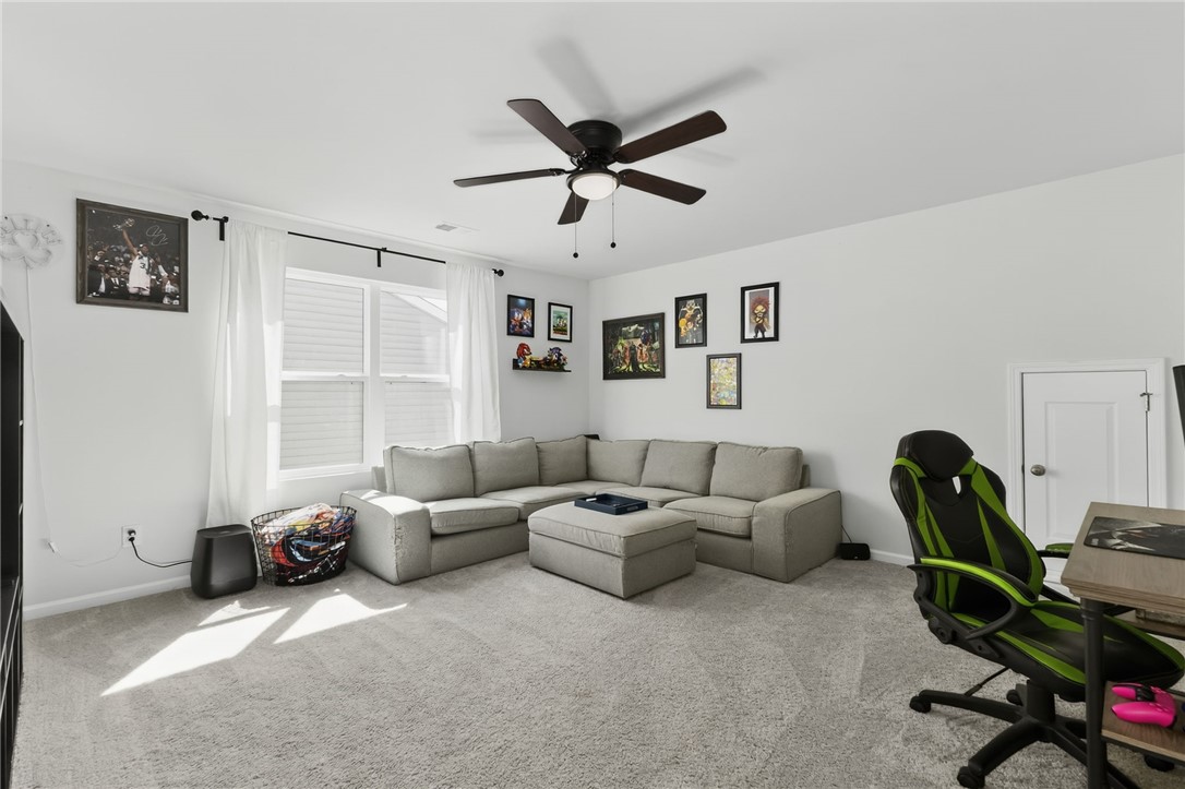 Easley, South Carolina 29642, United States, 4 Bedrooms Bedrooms, ,3 BathroomsBathrooms,Residential,Active,222790