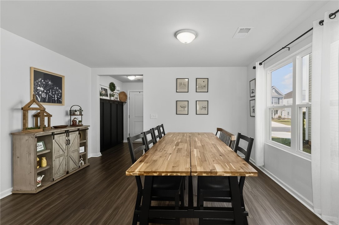 Easley, South Carolina 29642, United States, 4 Bedrooms Bedrooms, ,3 BathroomsBathrooms,Residential,Active,222790