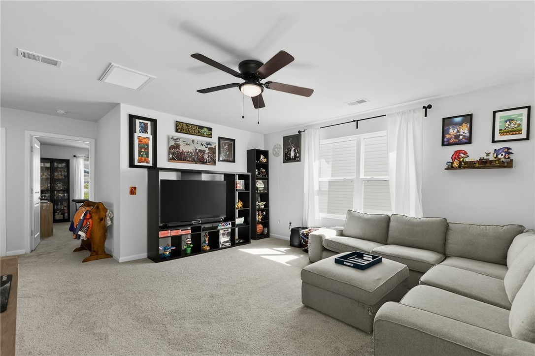 Easley, South Carolina 29642, United States, 4 Bedrooms Bedrooms, ,3 BathroomsBathrooms,Residential,Active,222790