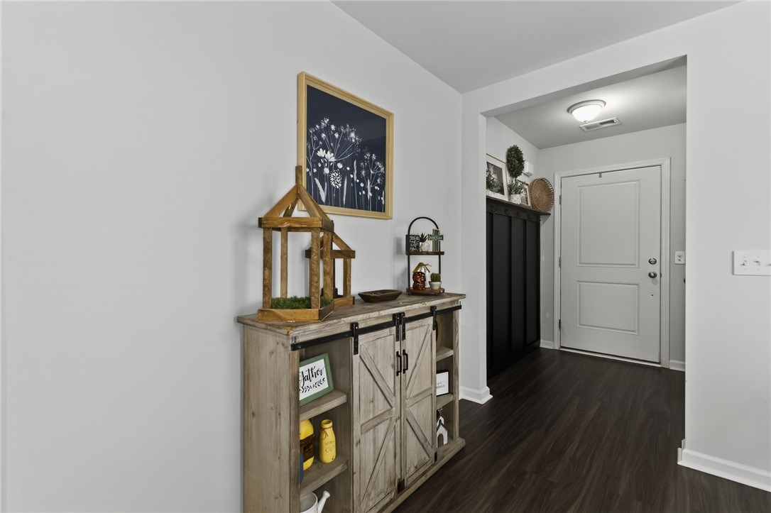 Easley, South Carolina 29642, United States, 4 Bedrooms Bedrooms, ,3 BathroomsBathrooms,Residential,Active,222790