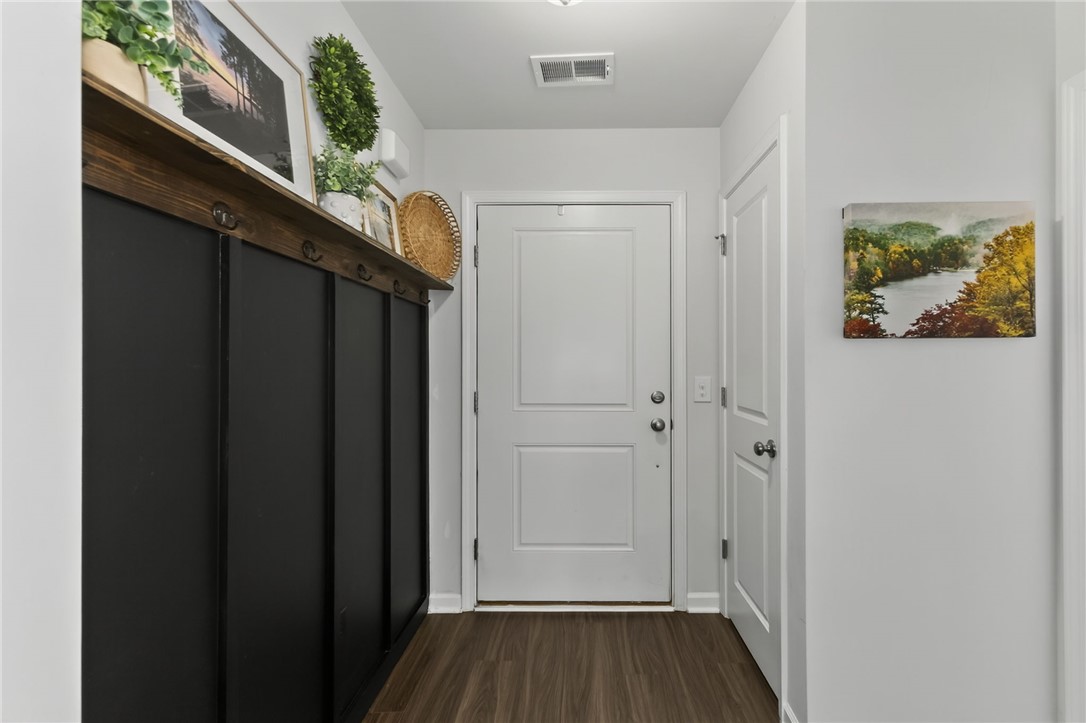 Easley, South Carolina 29642, United States, 4 Bedrooms Bedrooms, ,3 BathroomsBathrooms,Residential,Active,222790