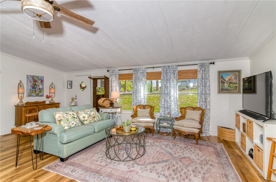 150 Lake Forest Drive, Iva, South Carolina image 4
