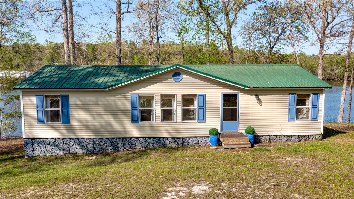 150 Lake Forest Drive, Iva, South Carolina image 1