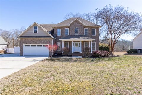 Photo of 104 Tinsley Drive, Anderson, SC 29621 (MLS # 20297062)
