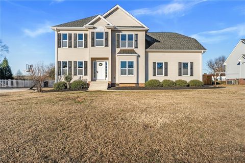Photo of 309 Huddersfield Drive, Piedmont, SC 29673 (MLS # 20296567)