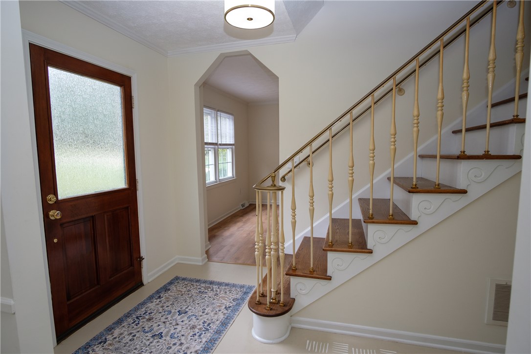 31 Dahlglen Avenue, Greenville, South Carolina image 2