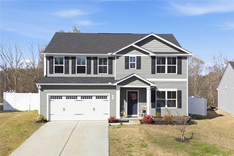 Photo of 294 Utica Bend Court, Seneca, SC 29678 (MLS # 20298607)