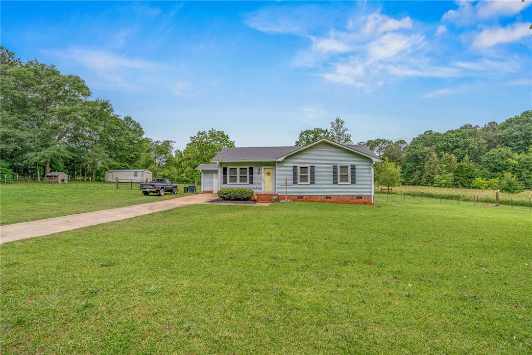 1011 Campbell Road, Belton, South Carolina image 2