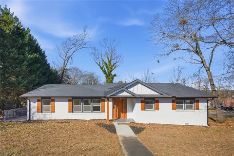 Photo of 707 Woodlake Road, Anderson, SC 29621 (MLS # 20296593)