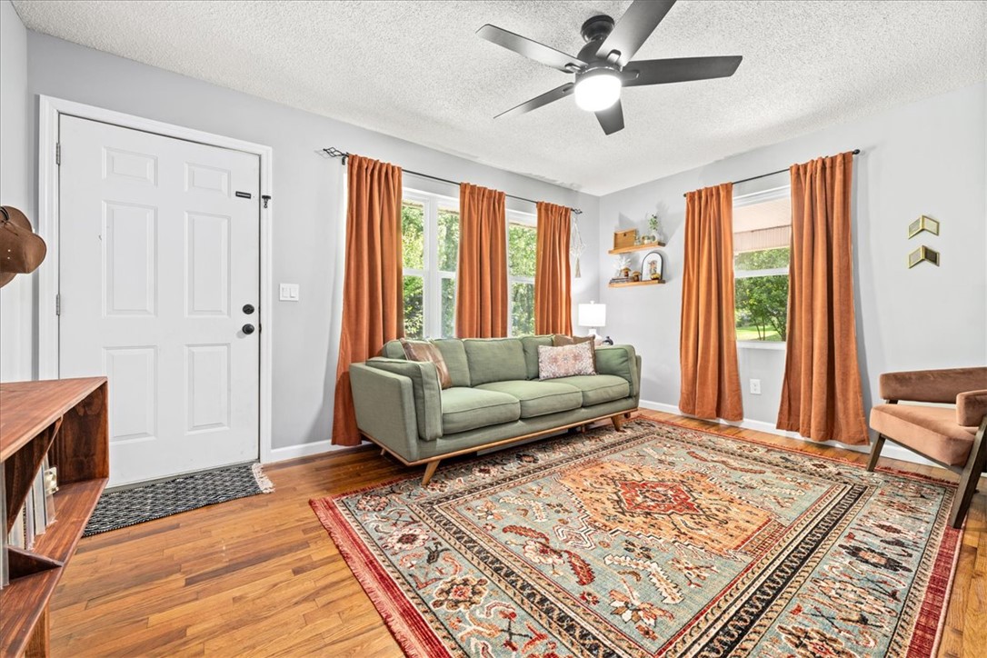 309 S Isundega Street, Westminster, South Carolina image 4