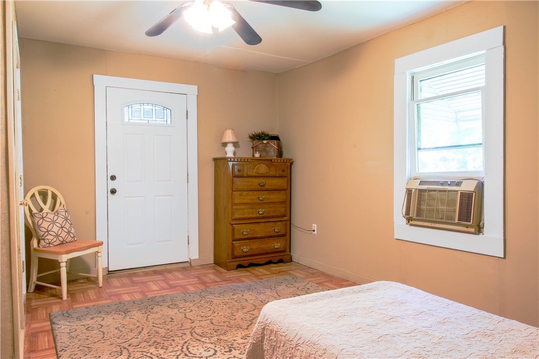 130 S King Street, Seneca, South Carolina image 12