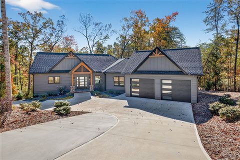 Photo of 709 Keowee Bay Circle, Salem, SC 29676 (MLS # 20294289)