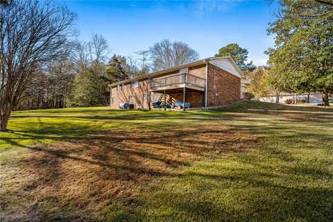 A home in Easley