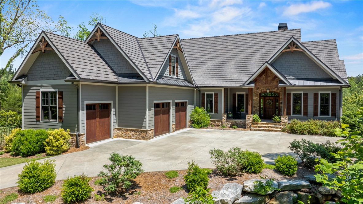 707 Keowee Avenue, Sunset, South Carolina image 1