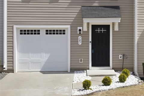 Photo of 107 Sproles Lane, Easley, SC 29642 (MLS # 20298983)