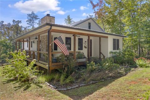 Photo of 527 Doe Run, Pickens, SC 29671 (MLS # 20294074) Photo of 527 Doe Run, Pickens, SC 29671 (MLS # 20294074)