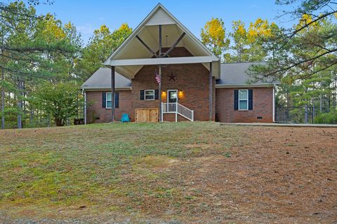 Photo of 1907 Mountain Creek Church Road, Starr, SC 29684 (MLS # 20300780)