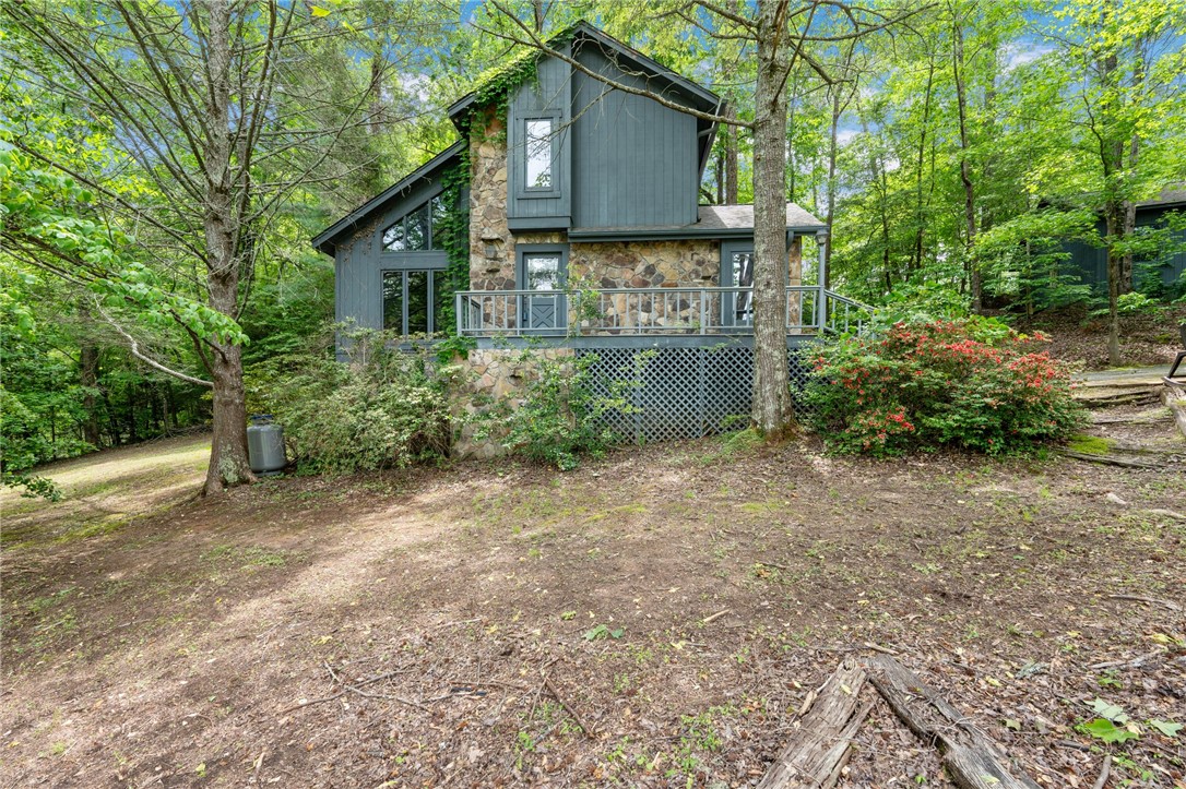 101 Broken Bow Run, Pickens, South Carolina image 2