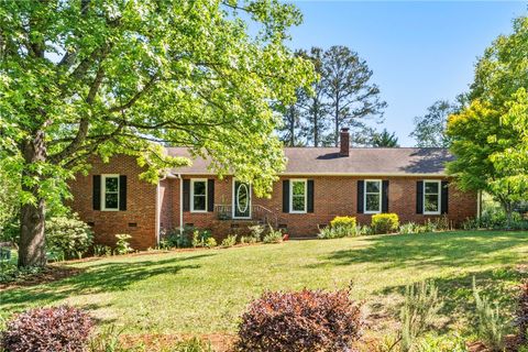 Photo of 1310 Hanover Road, Anderson, SC 29621 (MLS # 20301705)