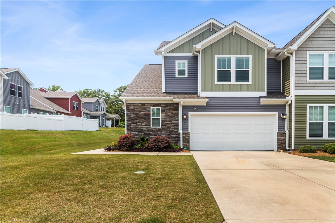 109 Creekhaven Lane, Taylors, South Carolina image 1