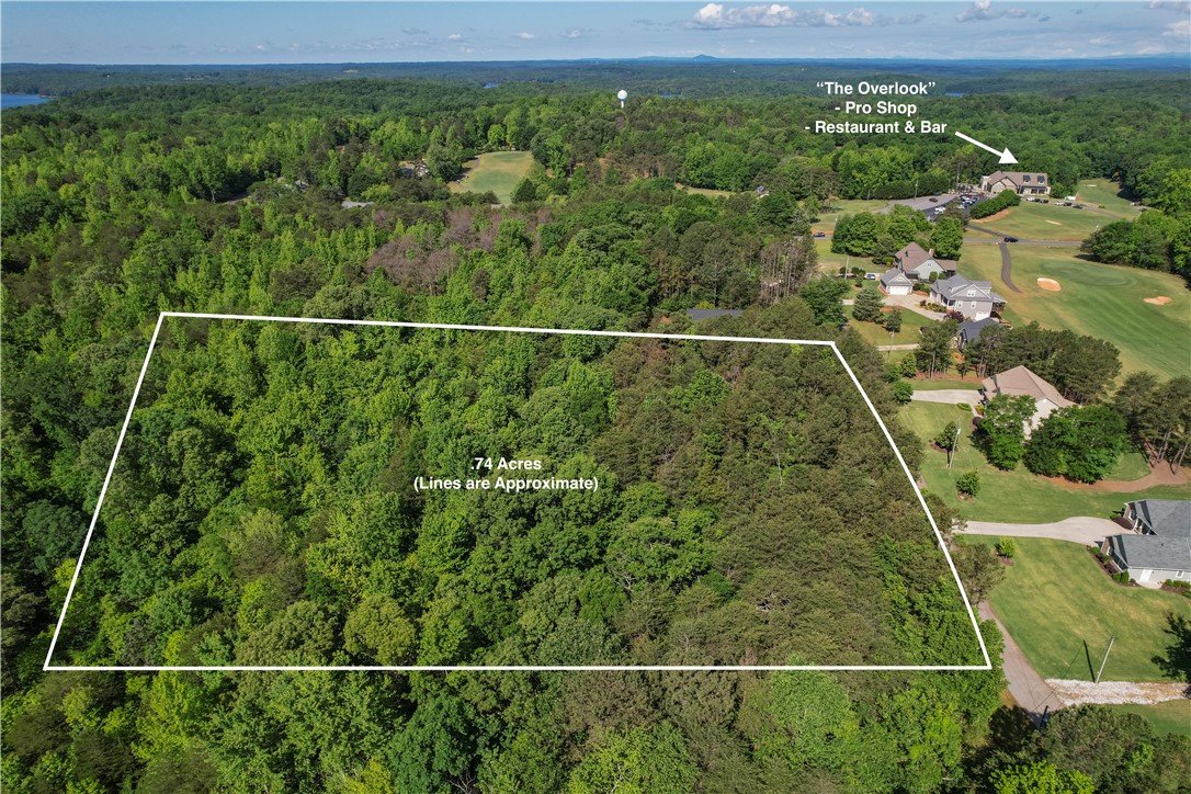 737/738 Fairway Lane, Westminster, South Carolina image 1