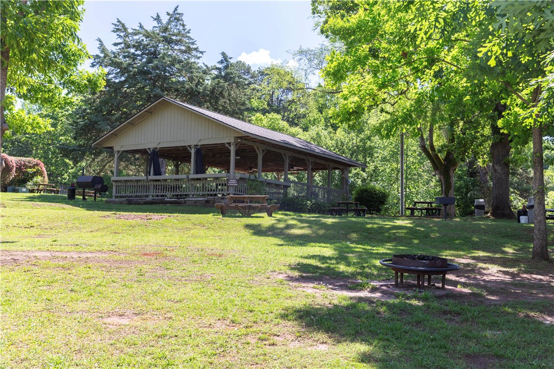 737/738 Fairway Lane, Westminster, South Carolina image 13