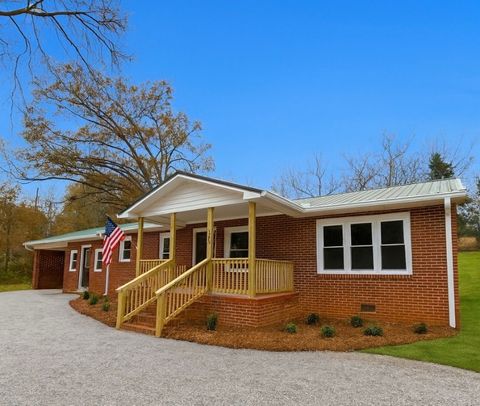 Photo of 140 Campbell Bridge Road, Seneca, SC 29678 (MLS # 20294384)