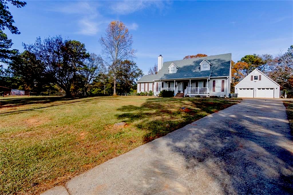 909 Double Springs Road, Townville, South Carolina image 1