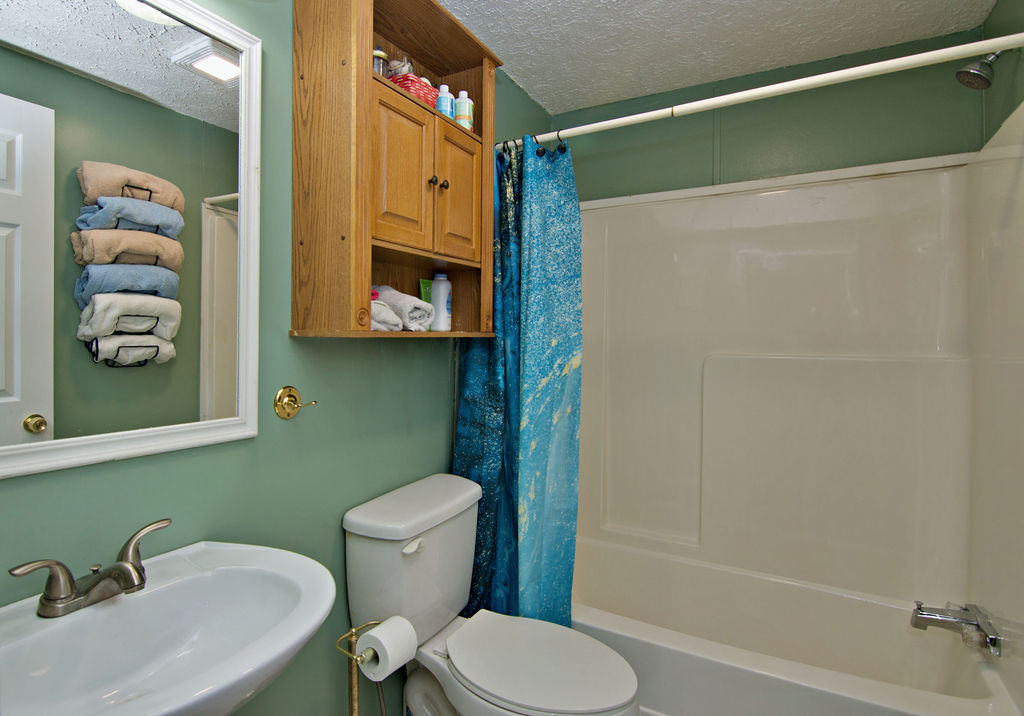 433 Dogwood Lane, Townville, South Carolina image 30