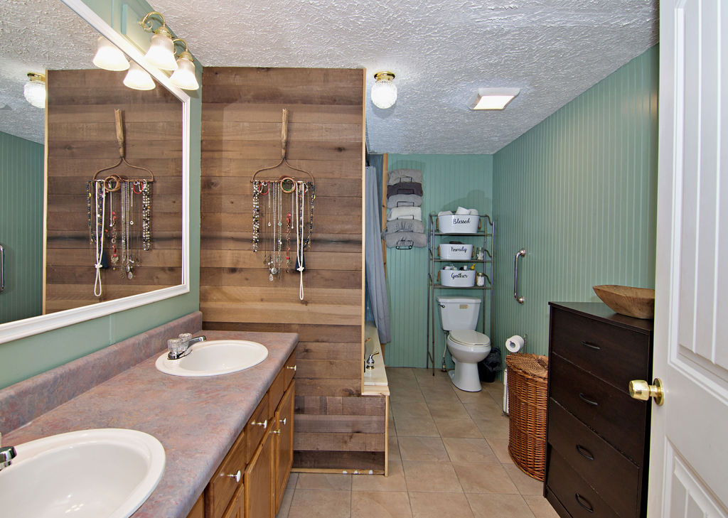 433 Dogwood Lane, Townville, South Carolina image 27