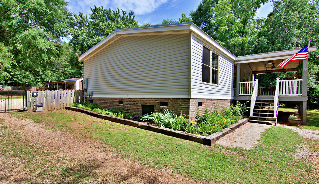 433 Dogwood Lane, Townville, South Carolina image 5
