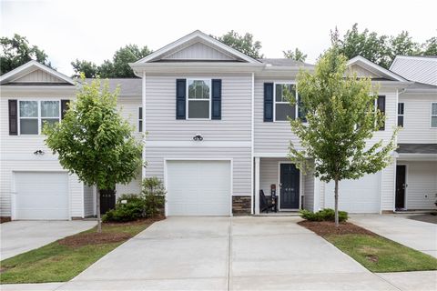 Photo of 406 Oakmont Valley Trail, Seneca, SC 29678 (MLS # 20304036)