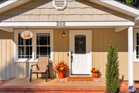Photo of 202 Hemlock Avenue, Anderson, SC 29625 (MLS # 20306193)