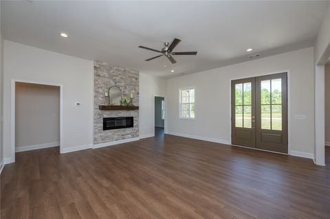 Photo of 711 Hidden Falls Drive, West Union, SC 29696 (MLS # 20300153)